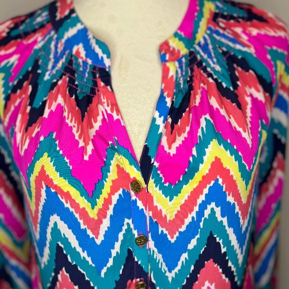 Lilly Pulitzer | Elsa Silk Blouse | Rainbow Chevron | Size: M - Picture 3 of 7